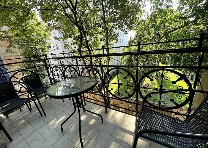 Apartman Big Next To Galeria Dominikanska - 4 *